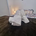 Cozy And Comfy Homestay Rooms