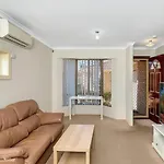 Cannington Share House - Near Shopping Mall And Public Transport