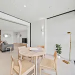 Brand New Luxurious 2 Bedroom Perth Cbd