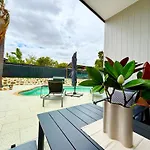 Joondalup Hidden Villa Gemma W Pool!