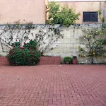 Beautiful & Peaceful 2 Bedroom Villa In Northbridge
