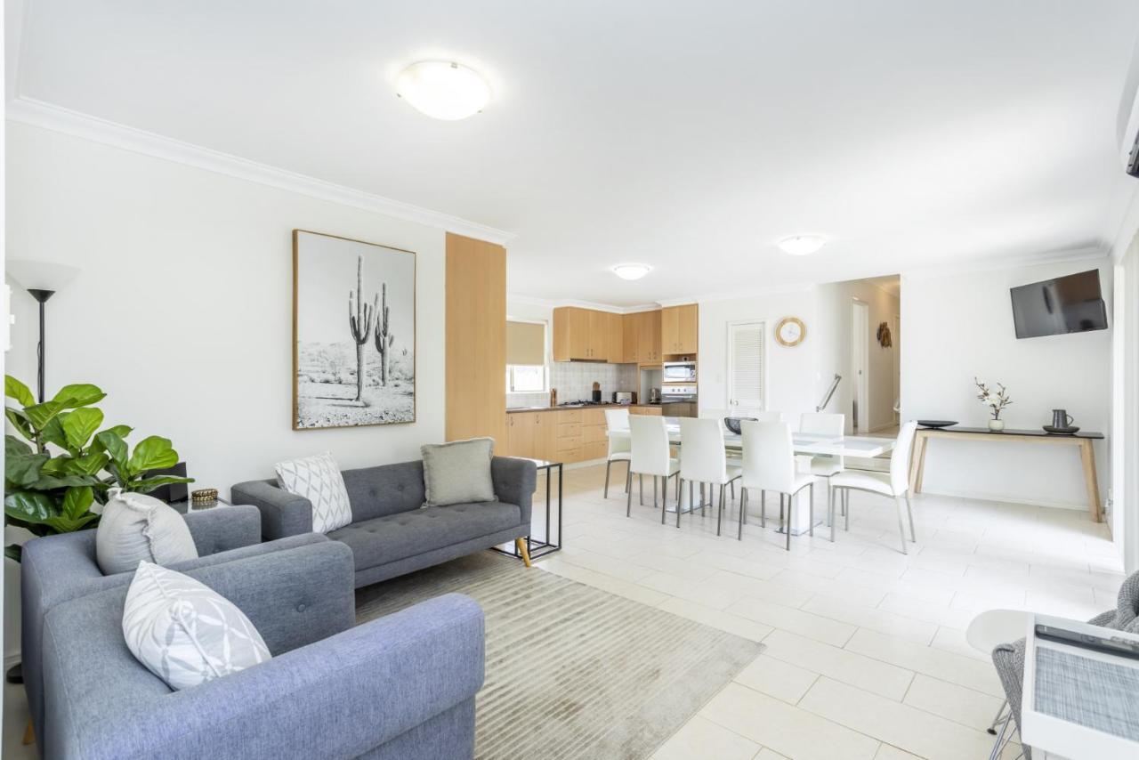Holiday home Mt Hawthorn Family - Executive Escapes Perth