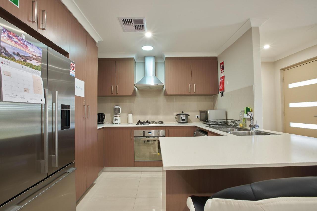 Holiday home Gorgeous Family House Near Shops *
