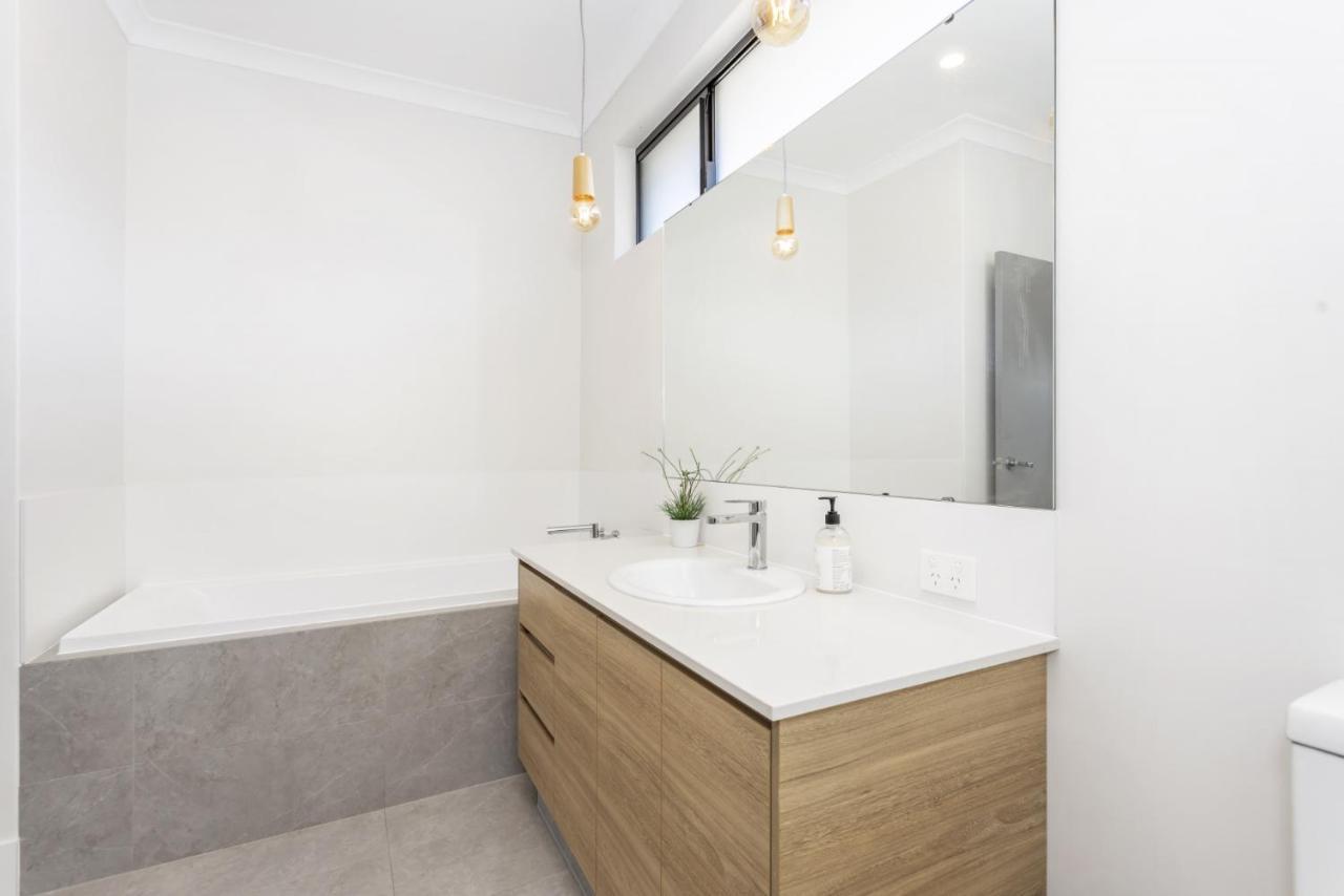 The Modern Lux - Executive Escapes