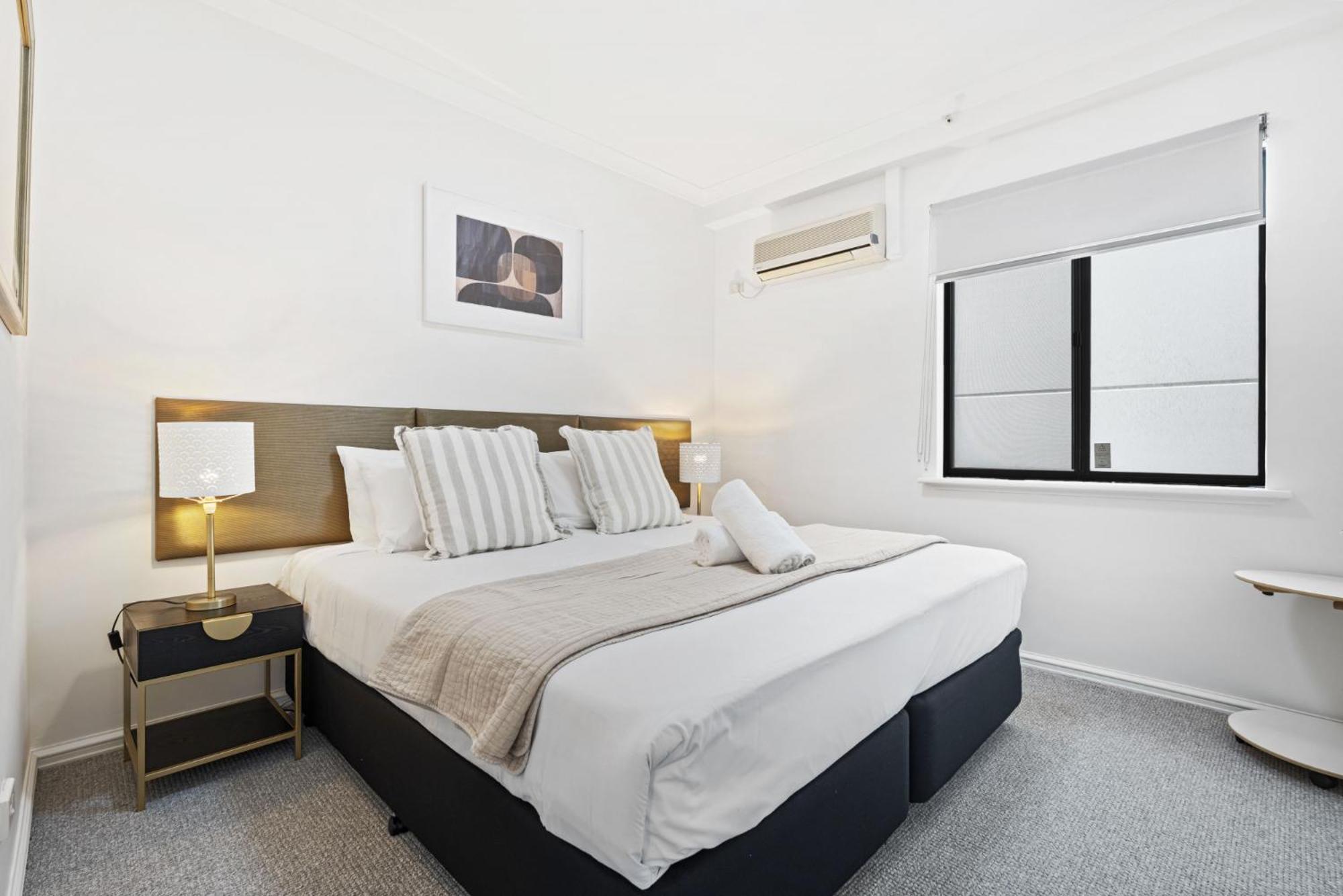 East Family Zen Apartment