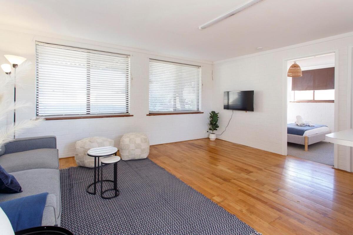 Holiday home Little Haven Hillarys *