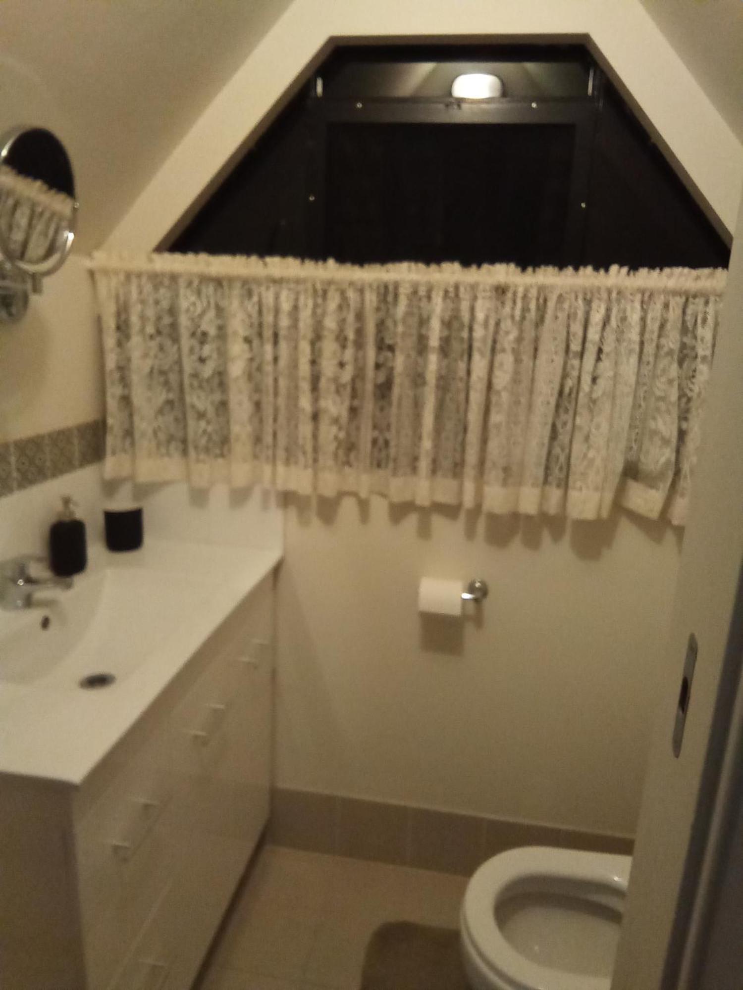 Beautiful & Peaceful 2 Bedroom In Northbridge Perth