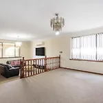 Spacious Family Retreat - Executive Escapes