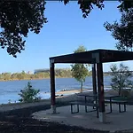 Urban Oasis Townhouse East Perth