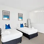 Renovated Townhouse In Northbridge