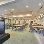 Ibis Perth