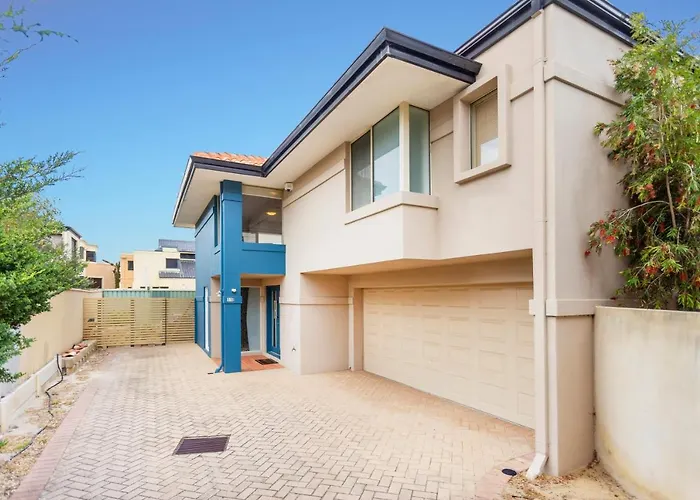 Scarborough Seaview Loft - Executive Escapes
