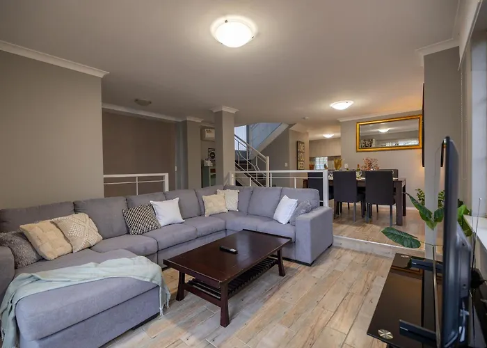 Urban Oasis Hideaway