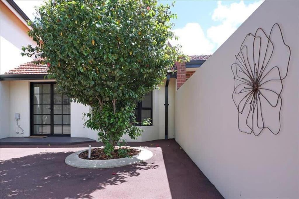 Swan River Applecross Heathcote Park 1br Apartment Perth