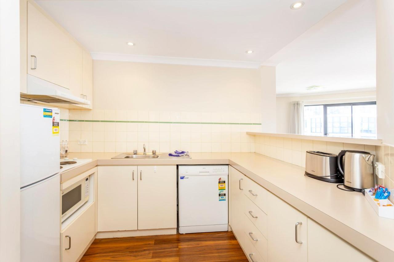 West End 406 - Executive Escapes Apartment