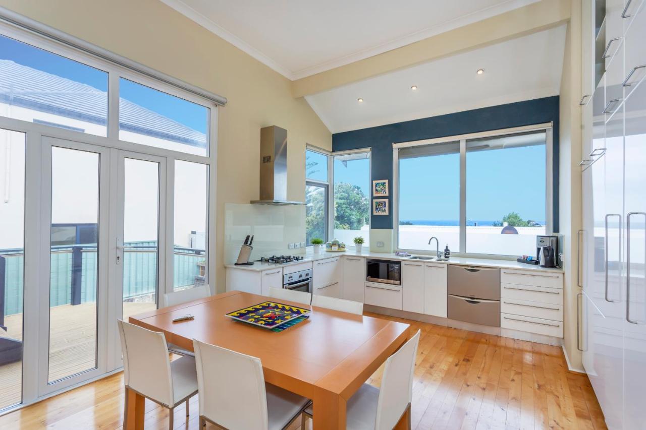 Scarborough Seaview Loft - Executive Escapes Holiday home