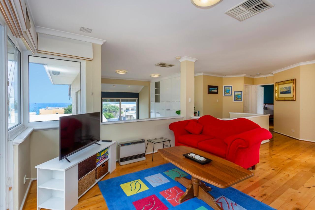 Scarborough Seaview Loft - Executive Escapes Holiday home