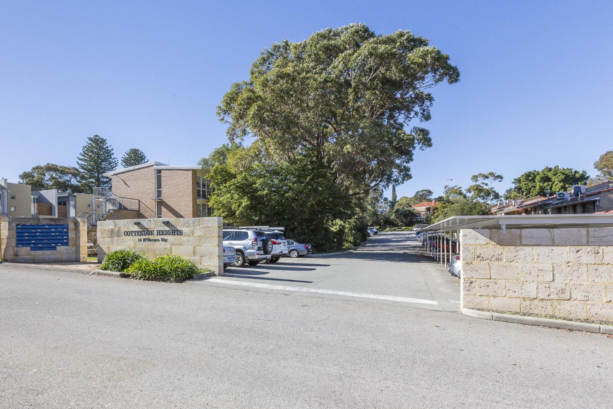 Apartment Cottesloe Tree Top Studio - Executive Escapes