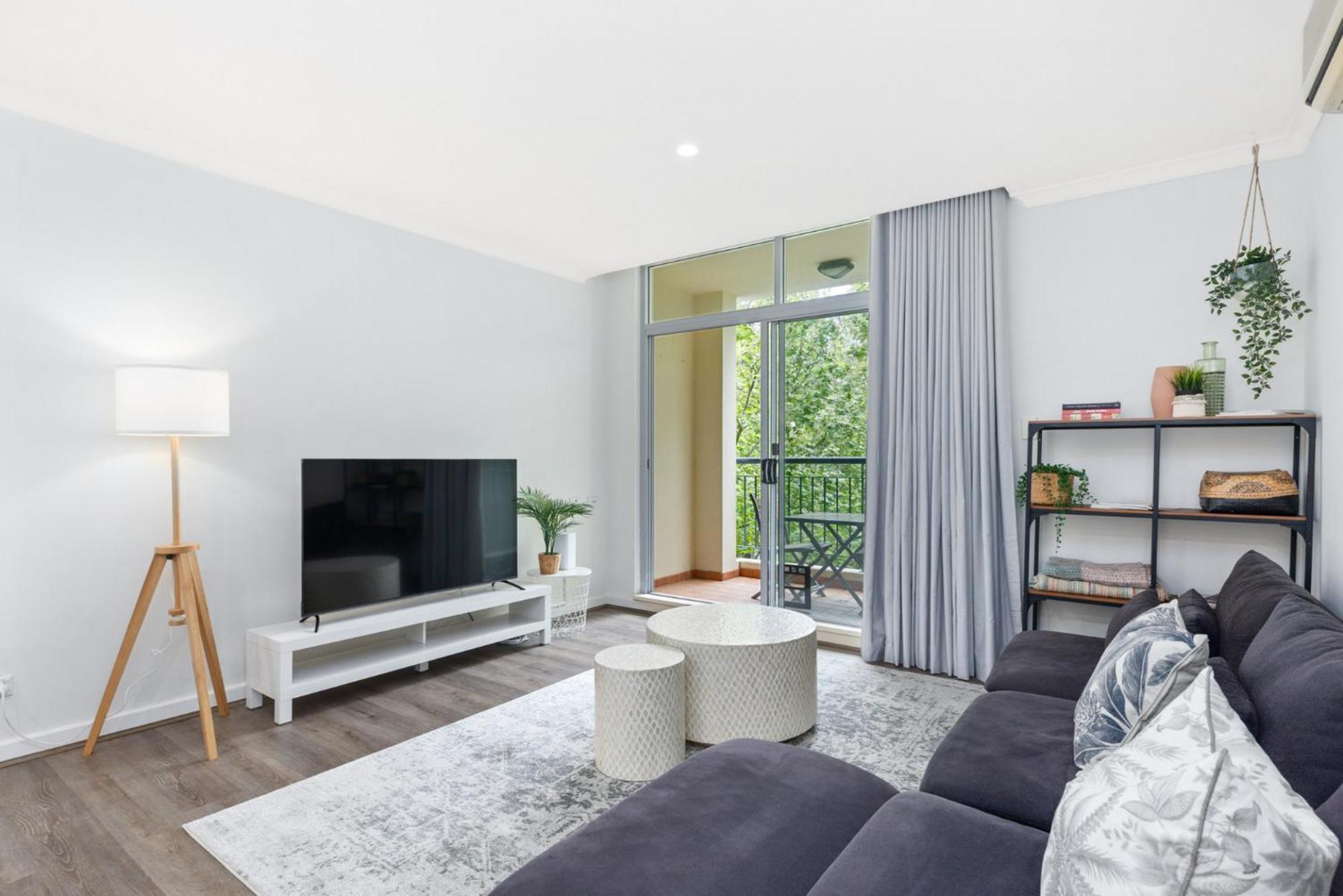 Apartment Roya63/20 - Royal Respite Perth