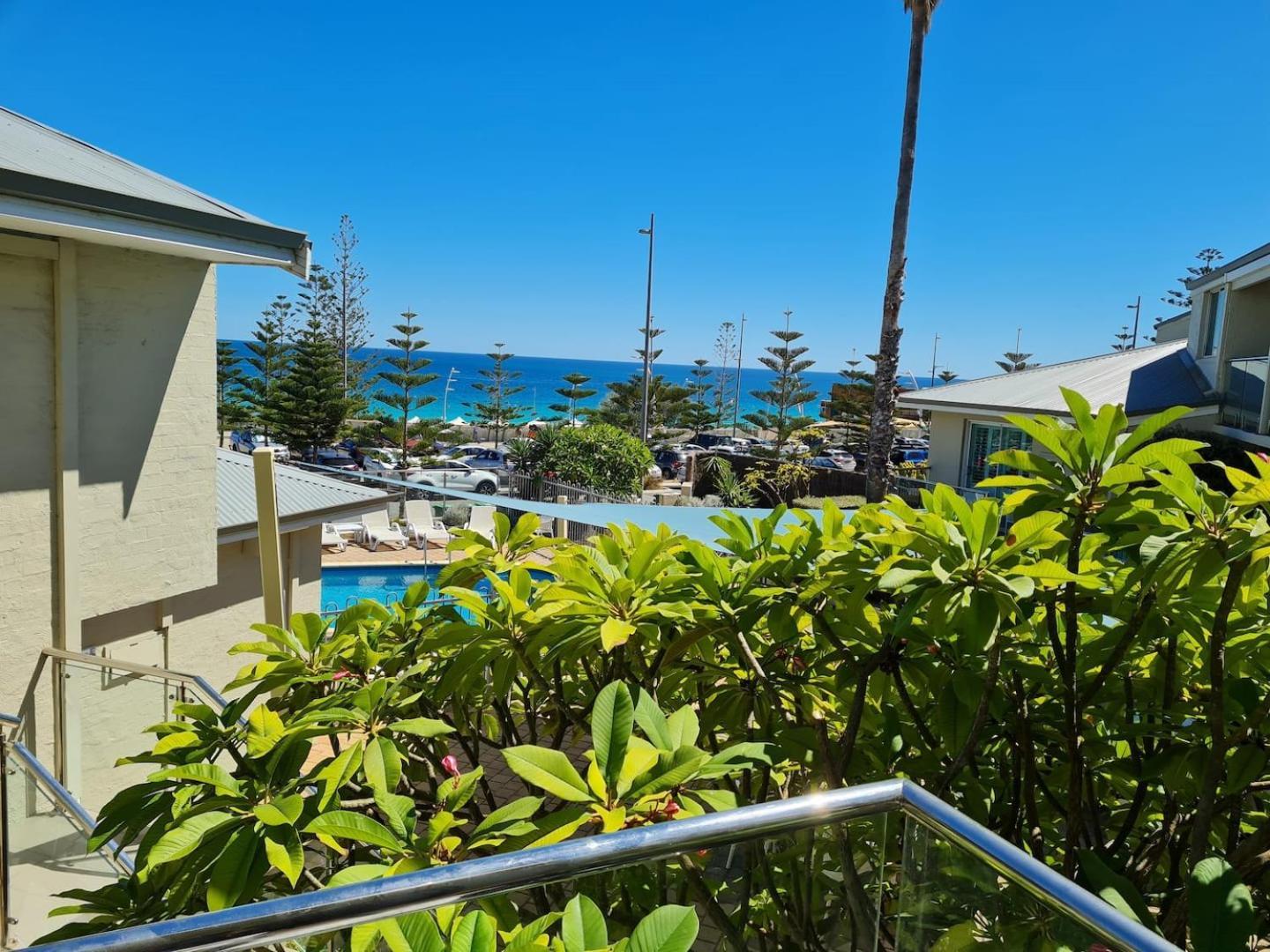 Apartment Scarborough Front - Shell Perth