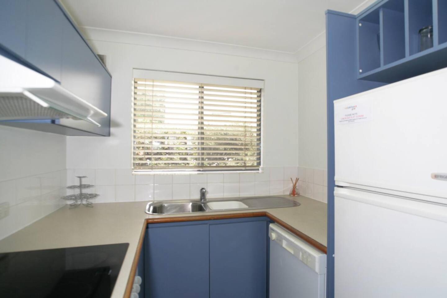Scarborough Front - Shell Apartment *