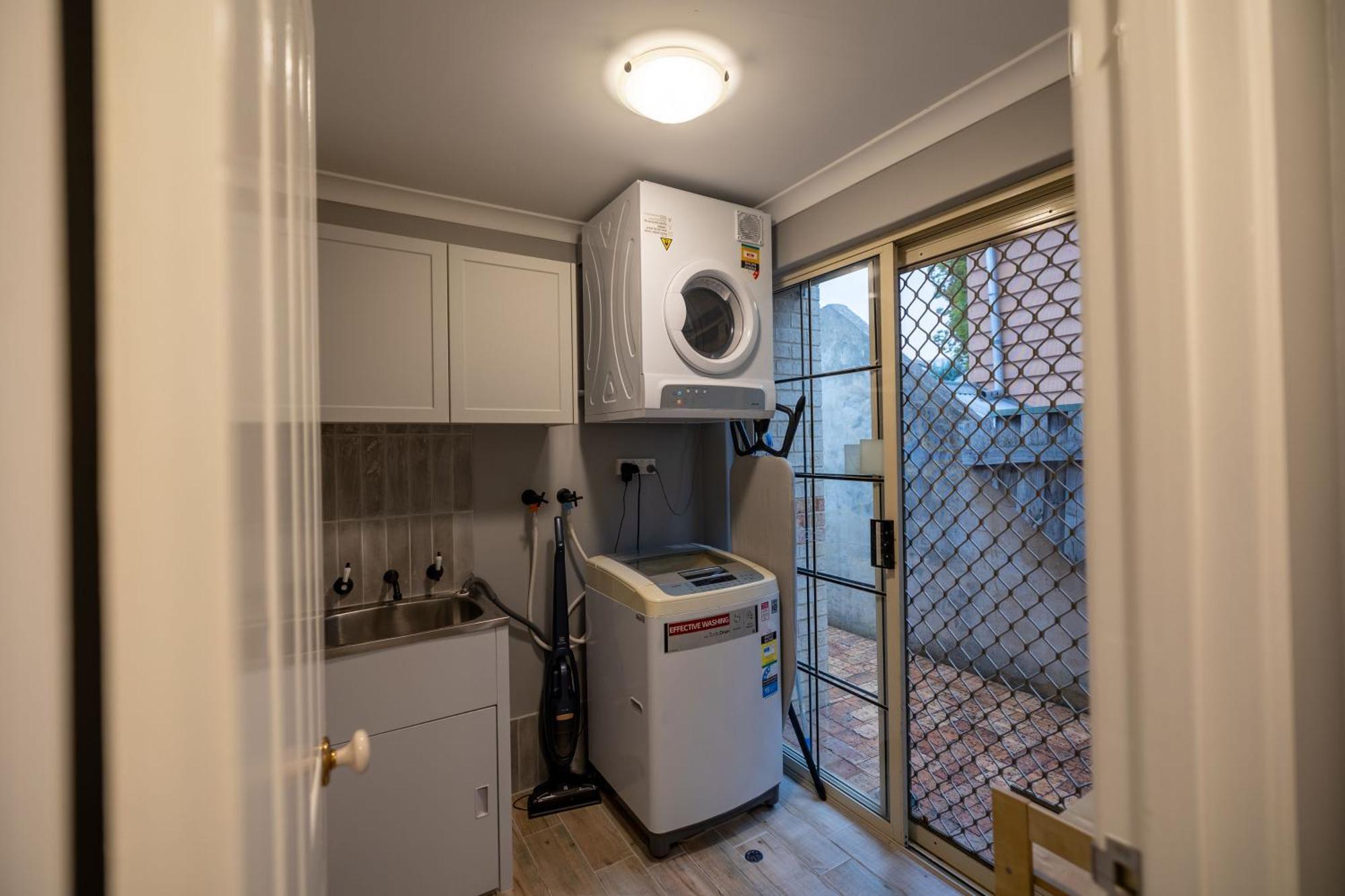 Urban Oasis Hideaway Holiday home