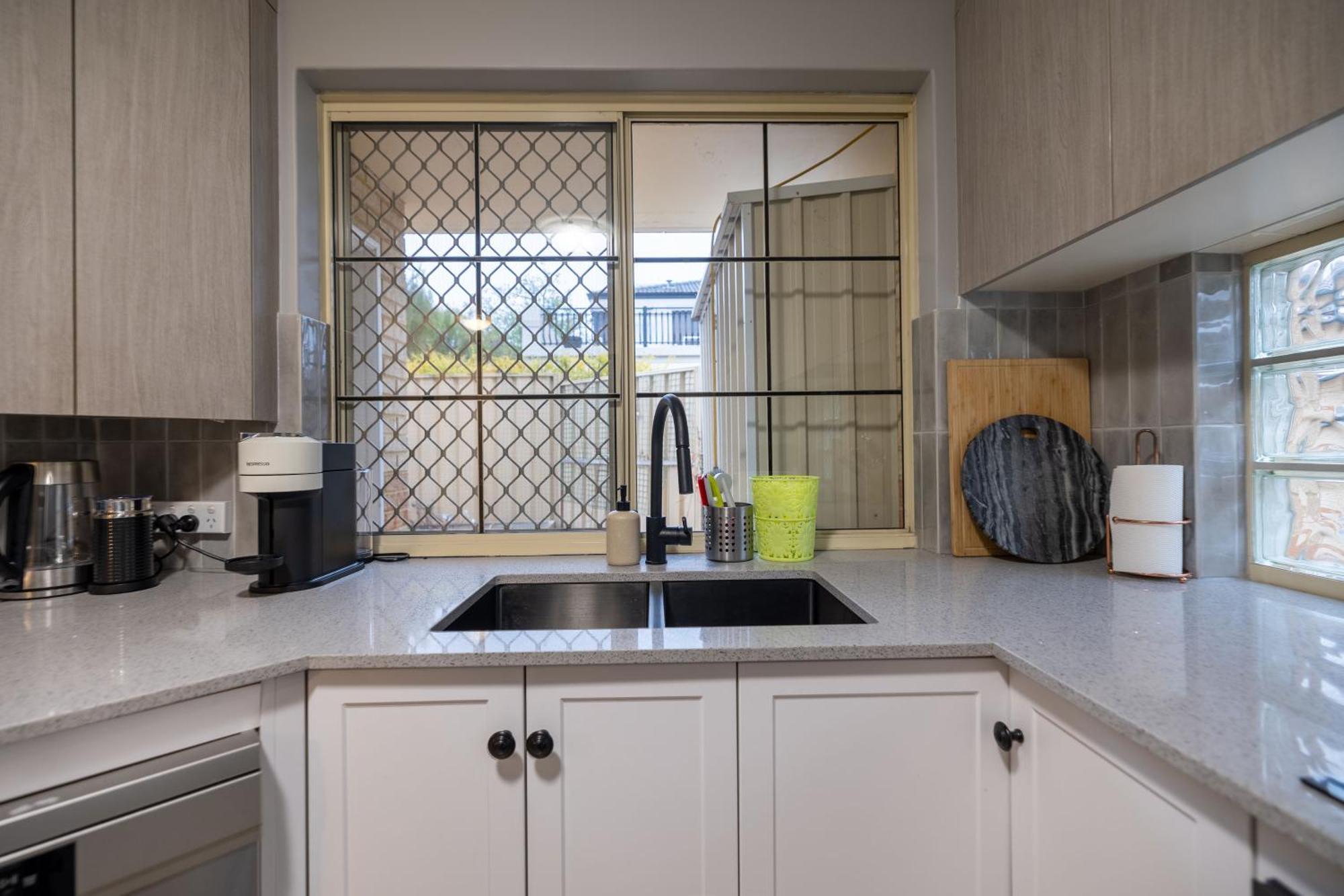 Holiday home Urban Oasis Hideaway