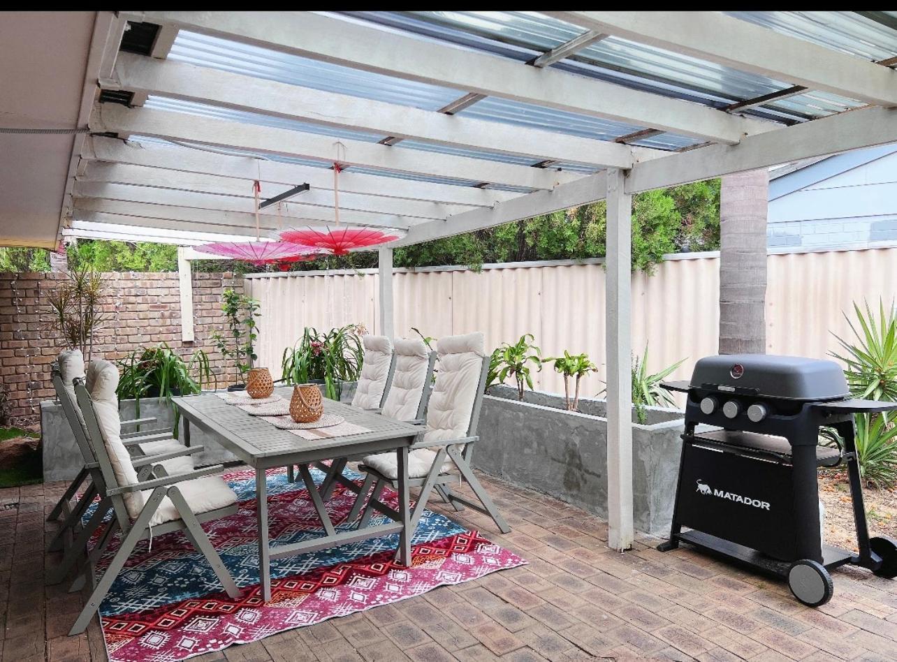 Edgewater Whole Holiday home
