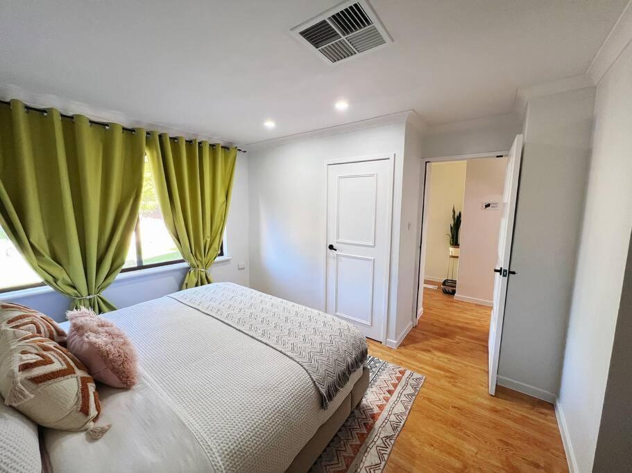 Edgewater Whole Holiday home