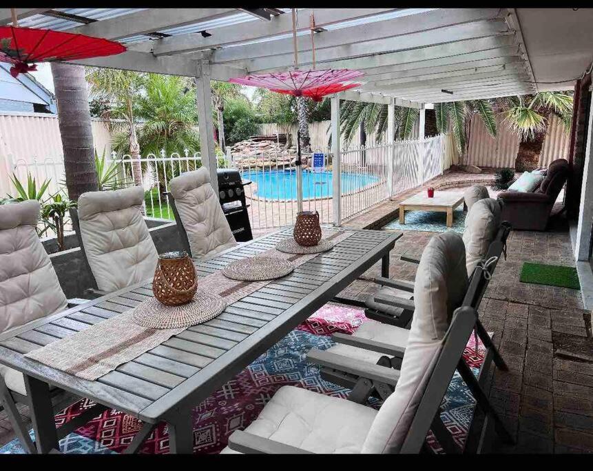 Edgewater Whole Holiday home
