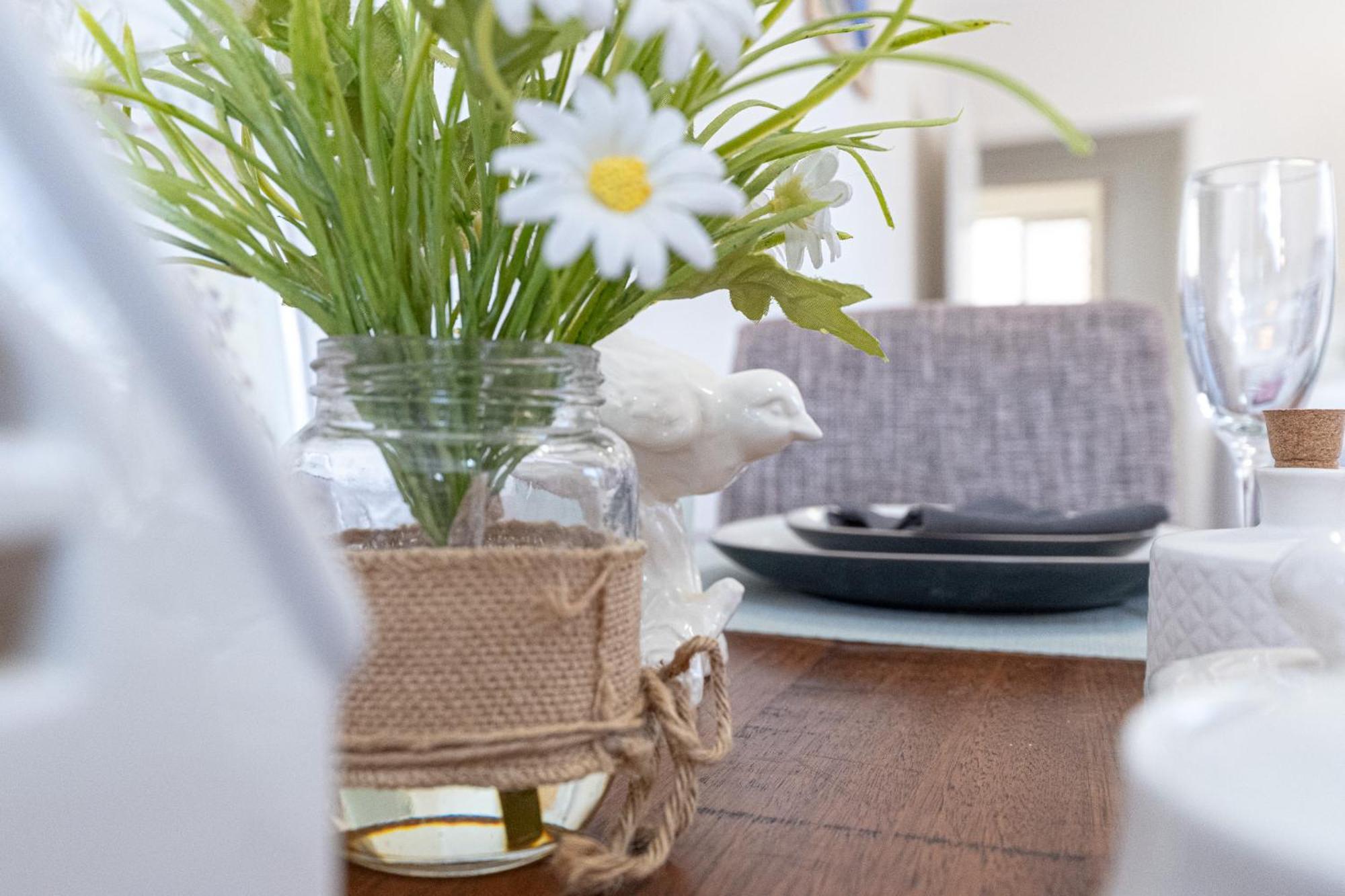 Cozy House Nr Airport 2rooms 4beds Yard Parking Holiday home