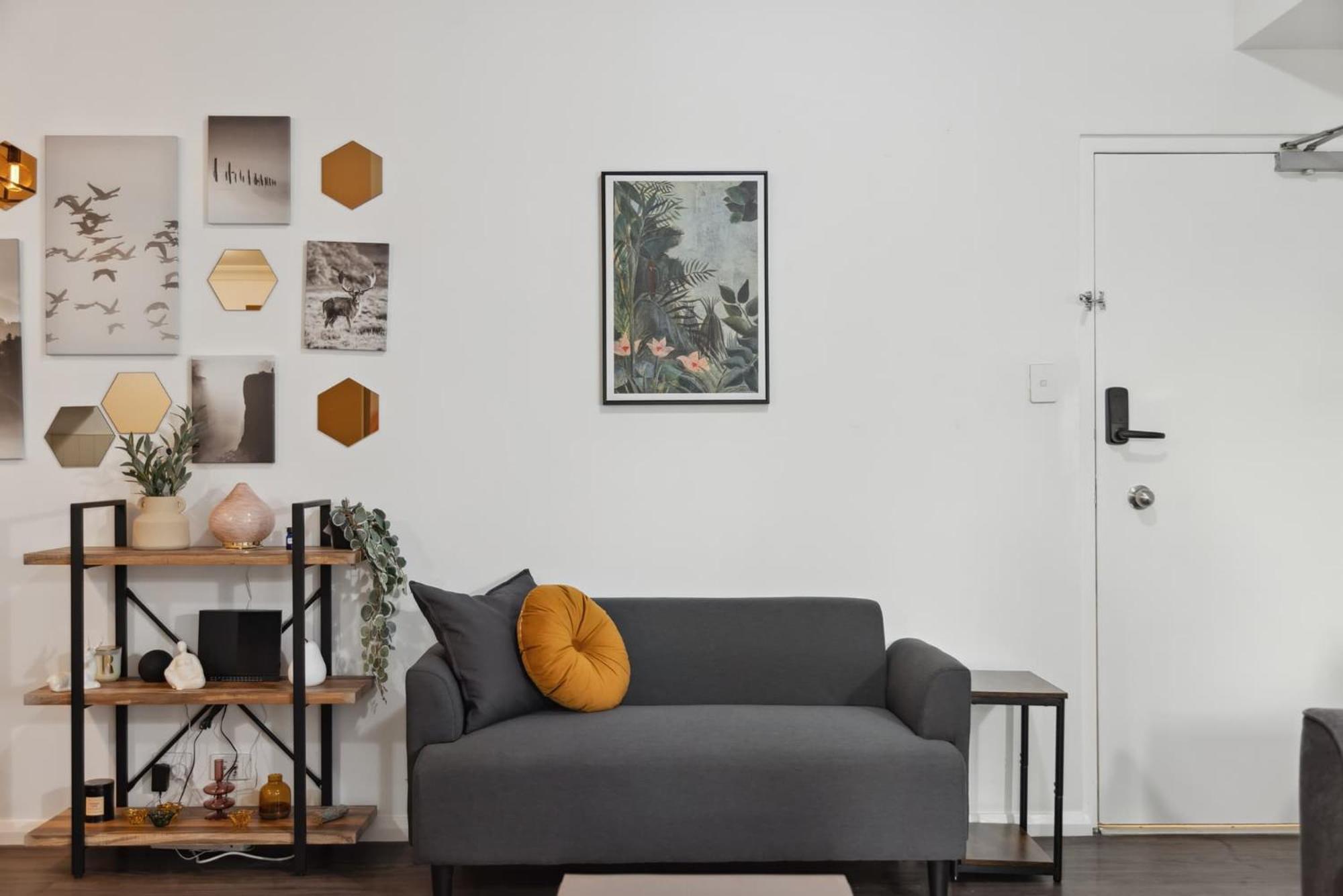 Stylish & Modern 1-bedroom In The Heart Of Northbridge *