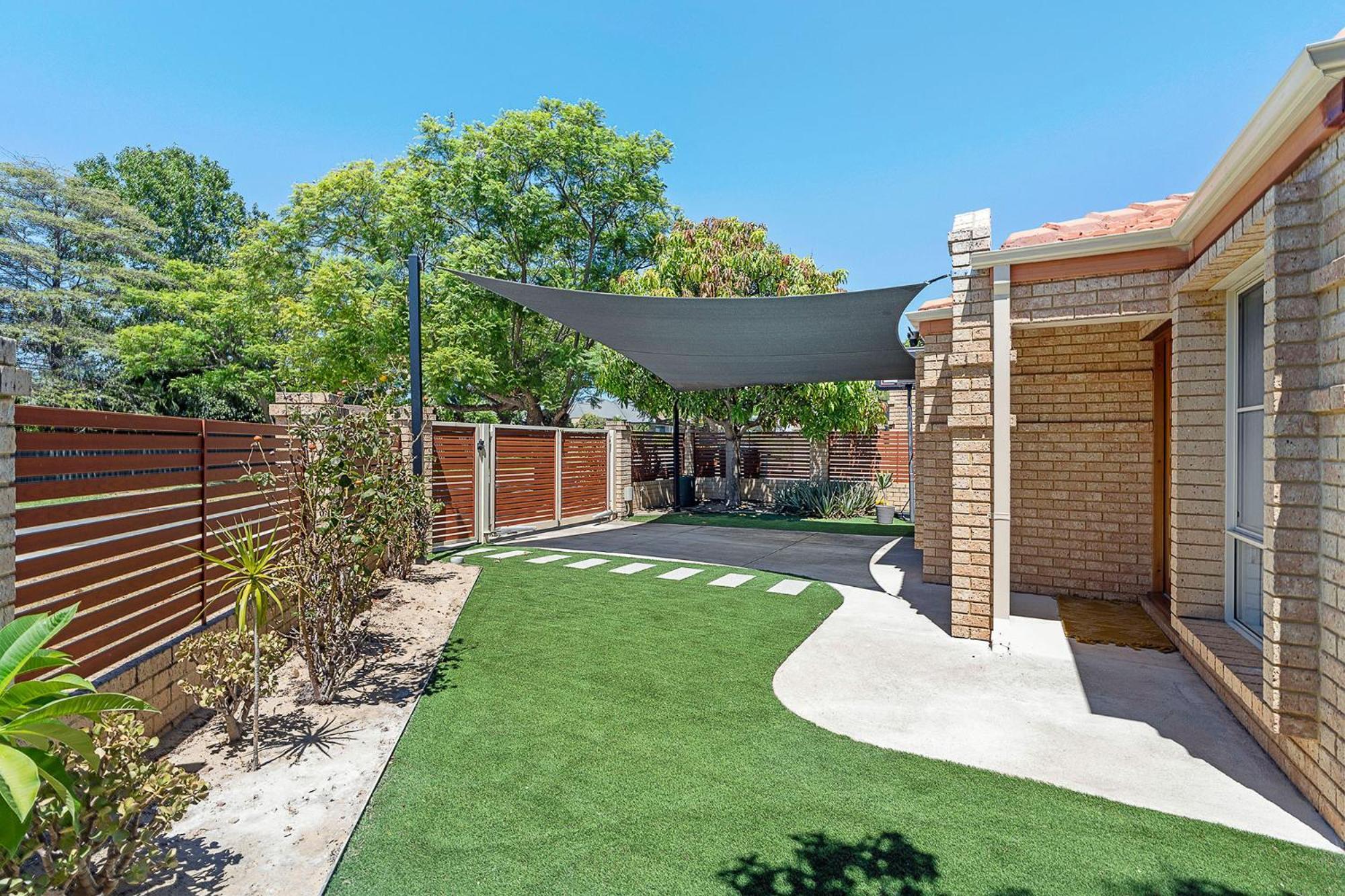 Leve26 Mid Century Magic In Adross Perth