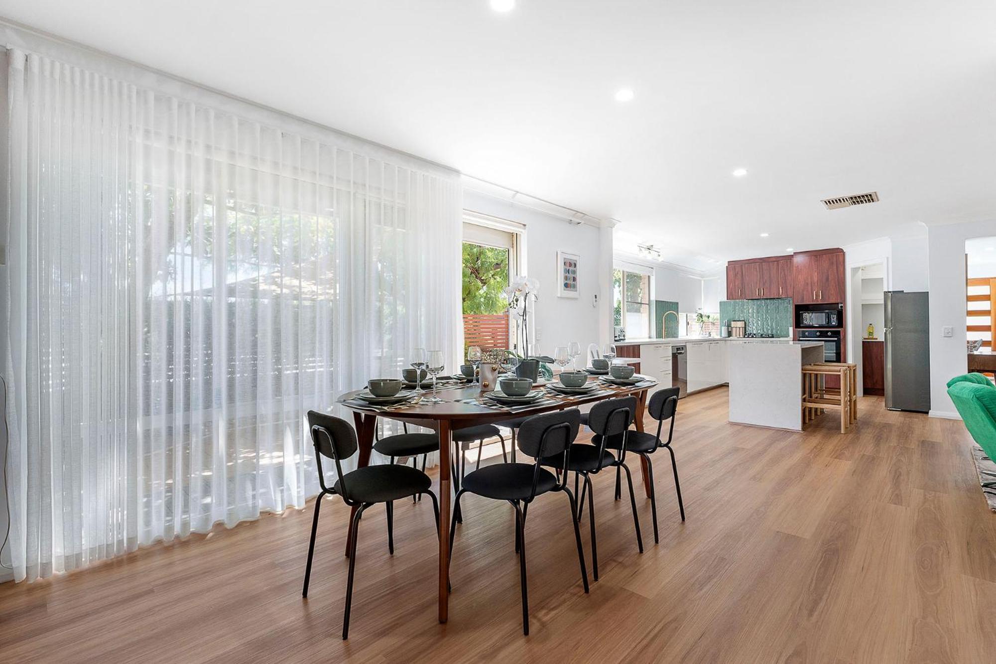 Leve26 Mid Century Magic In Adross Holiday home