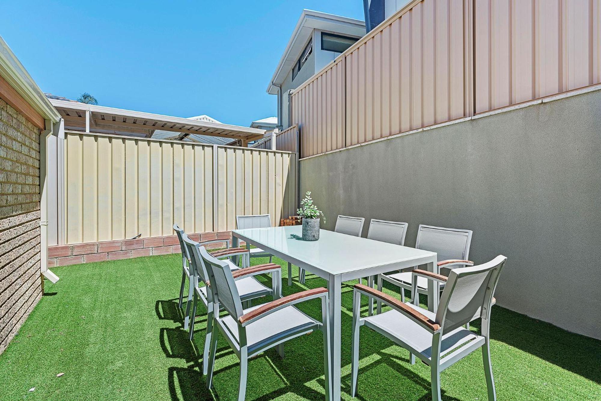 Leve26 Mid Century Magic In Adross Holiday home *