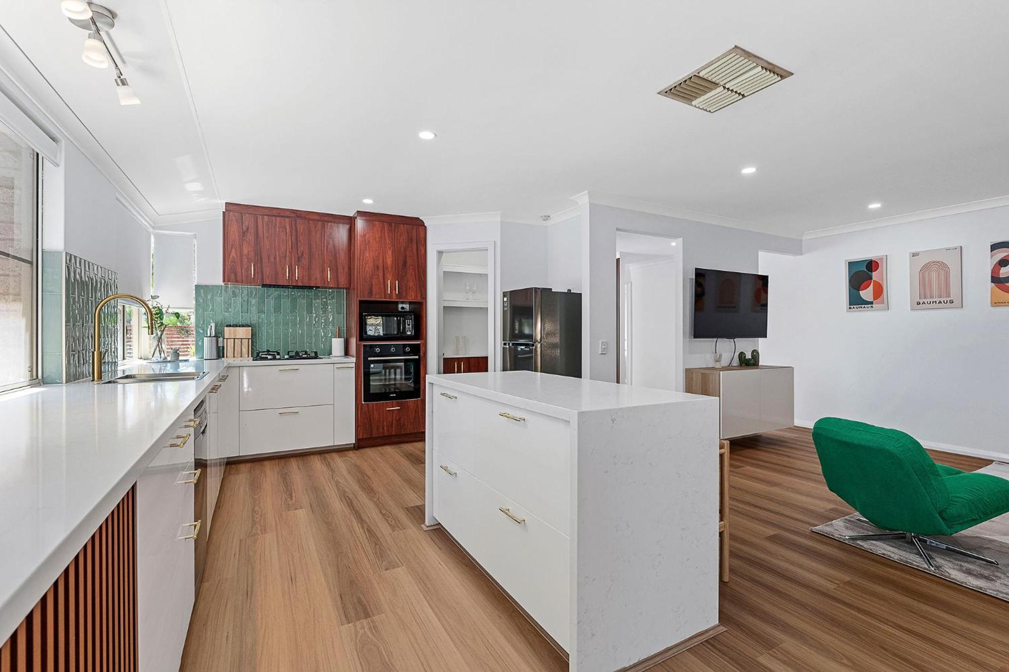 Leve26 Mid Century Magic In Adross Holiday home *