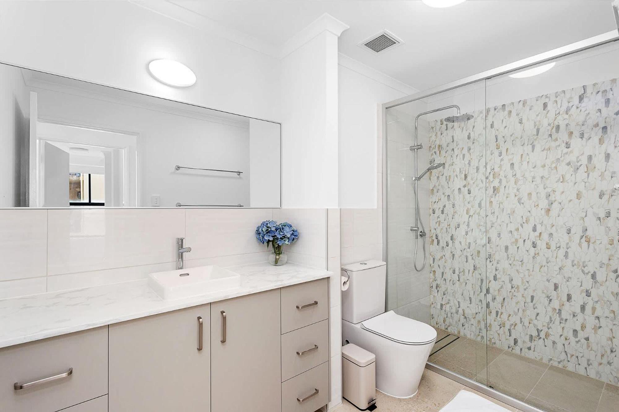 Apartment Renovated Townhouse In Northbridge Perth