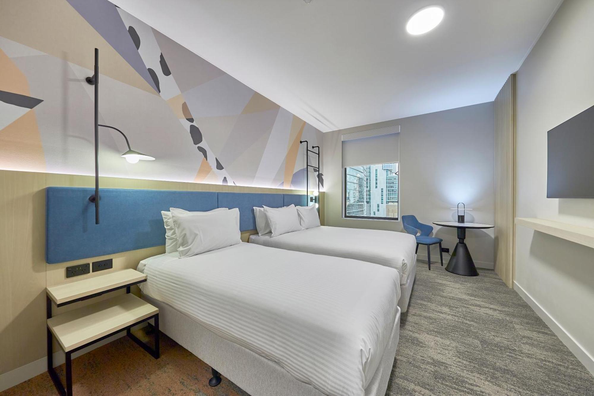 Ibis Perth