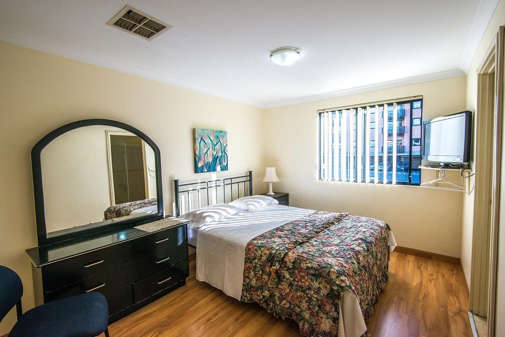 Exclusive Backpackers Hostel Perth