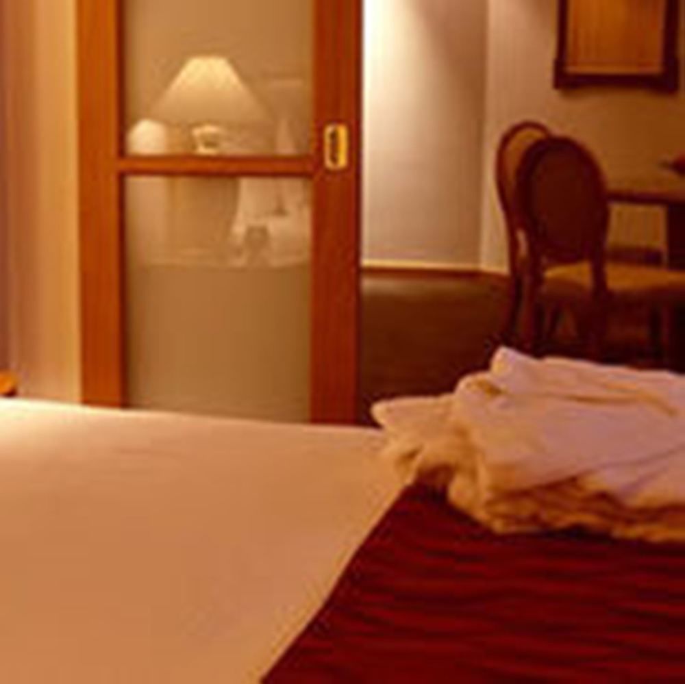 The Richardson & 5*