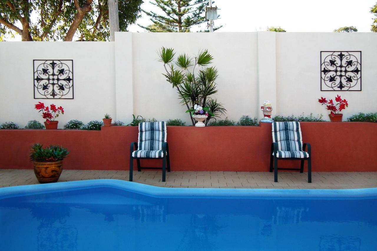 The Spanish For Only Bed & Breakfast Perth