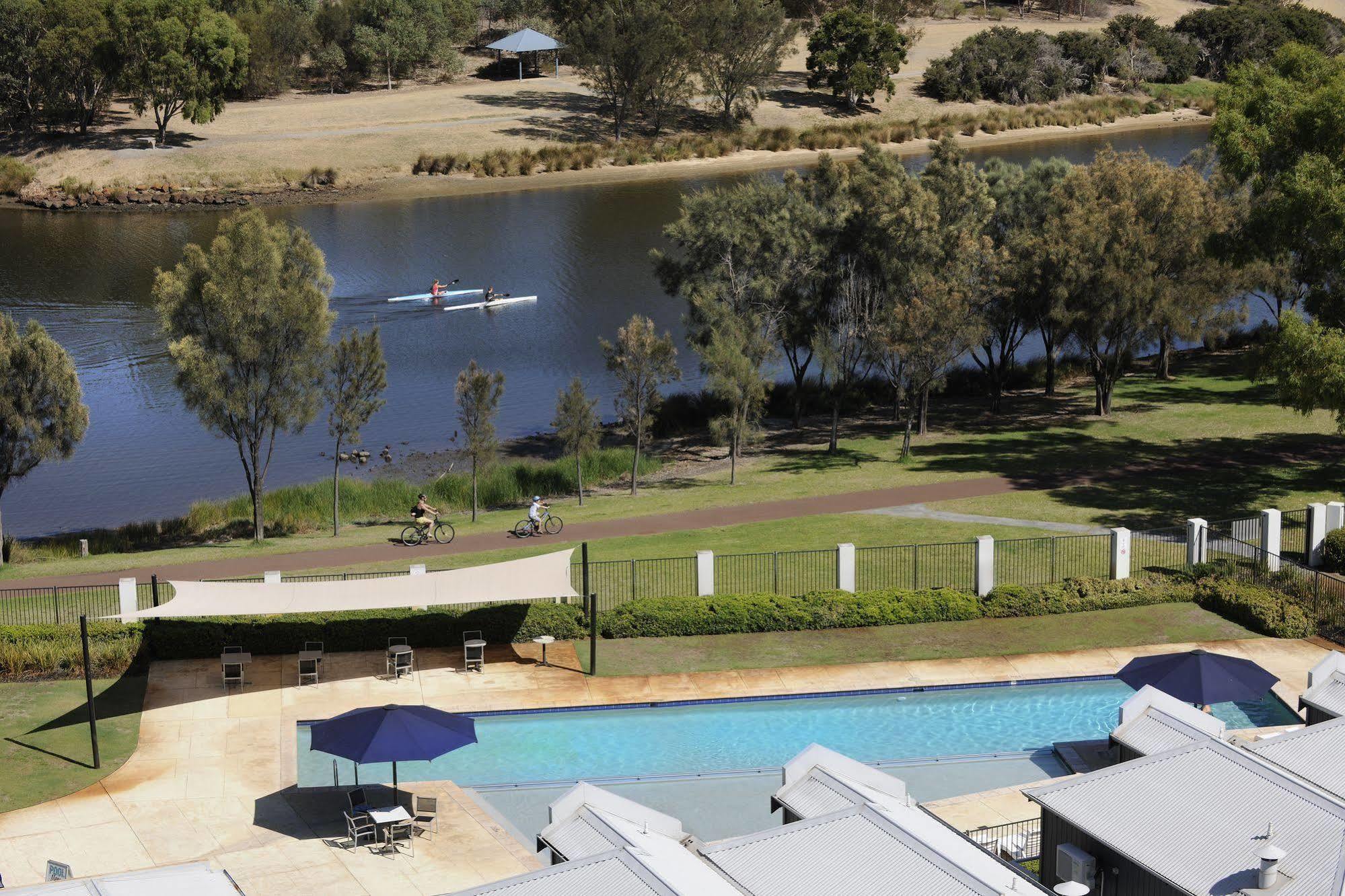 Assured Ascot Quays 4* Perth