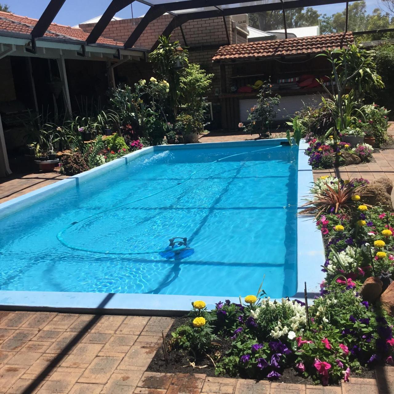 Riverfront71 Bed & Breakfast Perth
