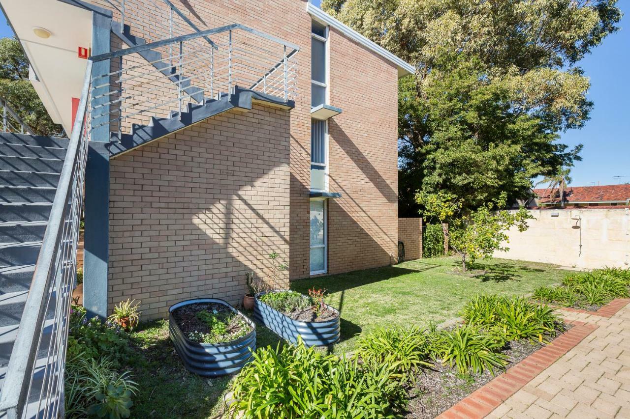 Apartment Cottesloe Tree Top Studio - Executive Escapes *