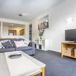 Perth Ascot Sub Penthouse Spectacular 240 Degree River And City Views ,