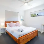 1 Fabulous Fisher 2Br 2Ba Cloverdale