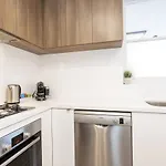 Cottesloe Beach View Apartment - Executive Escapes