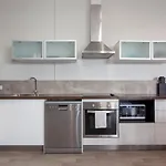 Waverley Apartment B-One Bedroom Wifi Available