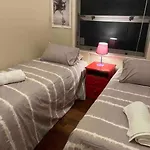Cosy Home In Heart Of Subiaco