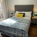 Como Retreat - Two Bedroom Villa